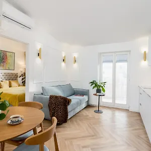 Tyzenhauz Kazimierz Apartment Krakow